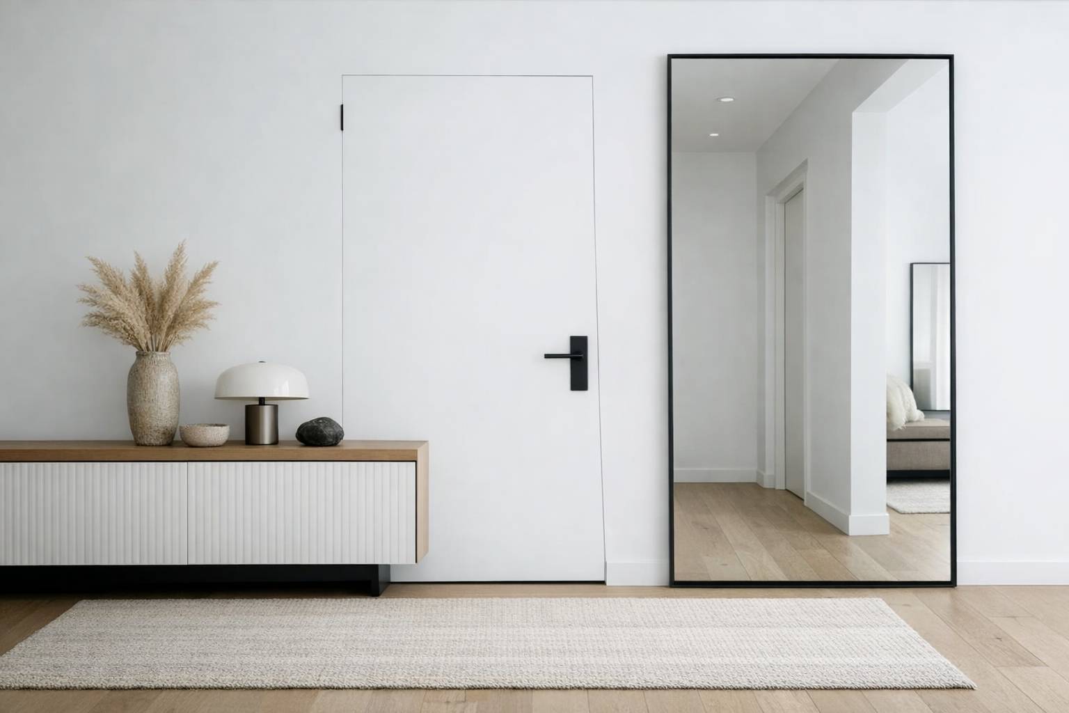 Soluciones decorativas y prácticas para puertas hinchadas o desalineadas